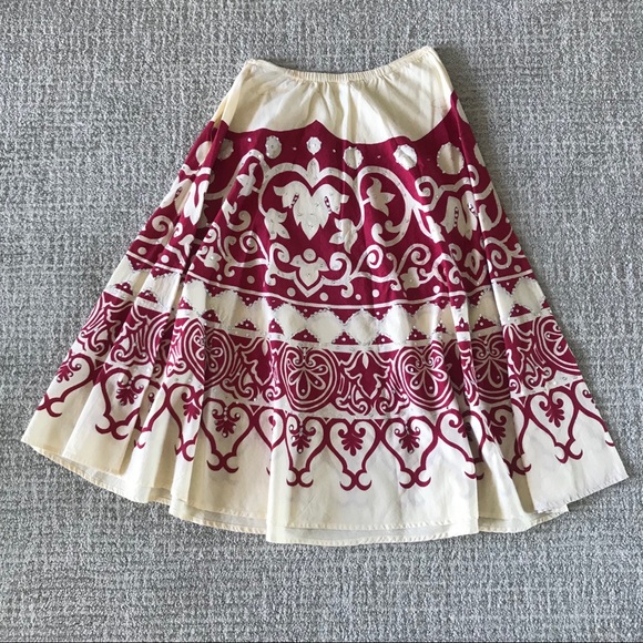 Red and White Boho Tribal A-Line Skirt Size Small - Picture 4 of 4